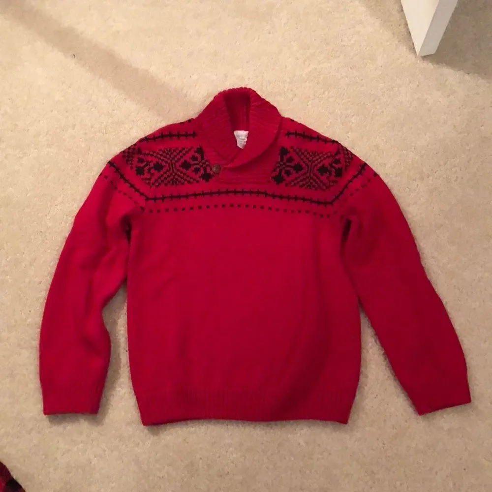 Boys Gymboree Size 7/8 Red sweater.
